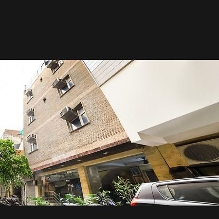 Hotel Mahalaxmi Deluxe Nowe Delhi Zewnętrze zdjęcie
